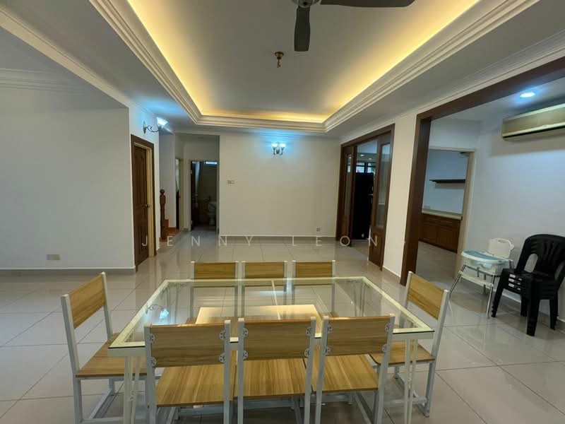 Banglow House Sungai Emas @ Batu Feringghi For Sale untuk Untuk Dijual - RM 2,800,000, Feb 2026 - Dining Room - PropertyGuru.com.my