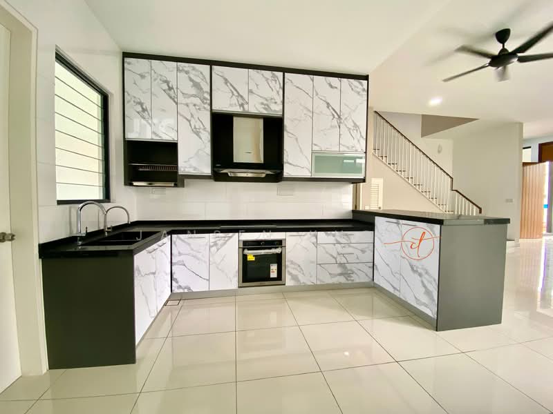 Semi-Detached House for Sale in Setia Alam (Selangor) - Jansen Khoo - Kitchen - PropertyGuru.com.my