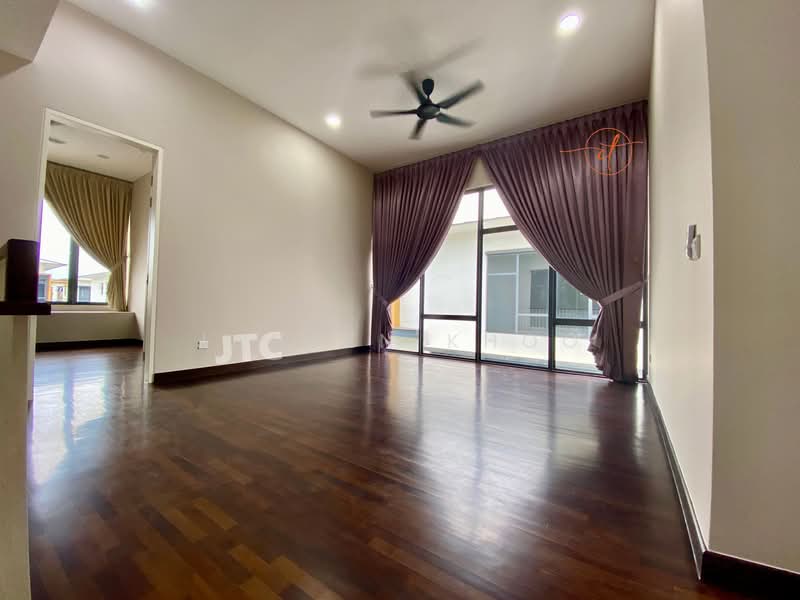 Semi-Detached House for Sale in Setia Alam (Selangor) - Jansen Khoo - Living Room - PropertyGuru.com.my
