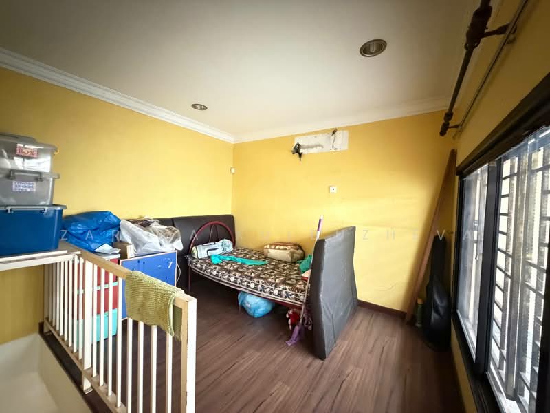 2-storey Terraced House for Sale in Puchong (Selangor) - Zarema Kulbuzheva - Bedroom - PropertyGuru.com.my