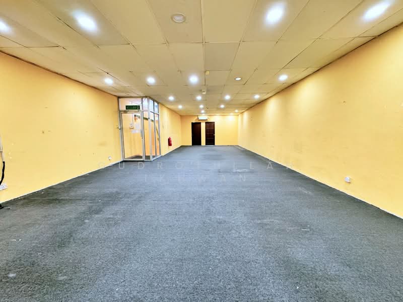 Shop / Office for Rent in Seksyen 8 (Bangi) - Gudrotullah Ikhwan - Entrance - PropertyGuru.com.my