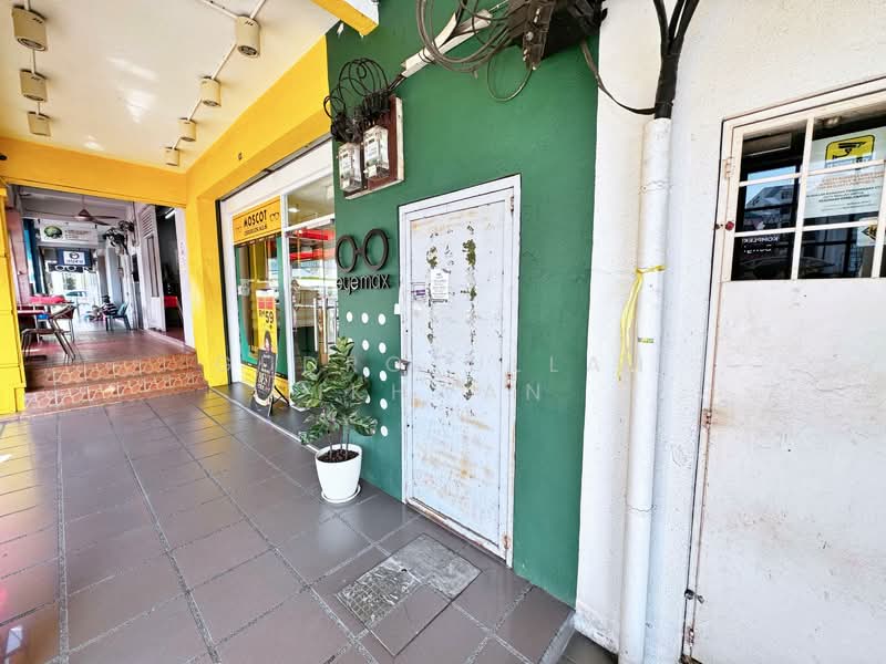 Shop / Office for Rent in Seksyen 8 (Bangi) - Gudrotullah Ikhwan - Exterior - PropertyGuru.com.my