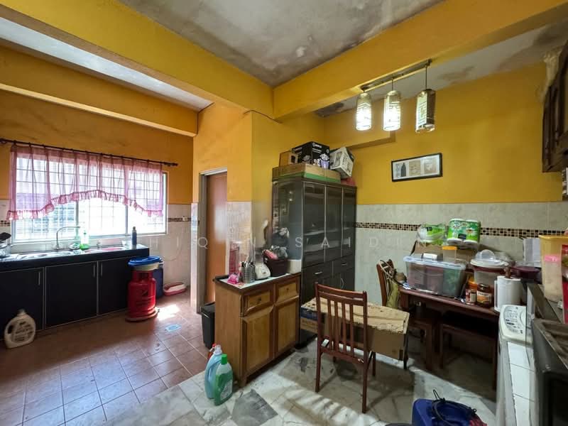 2-storey Terraced House for Sale in Batu Caves (Selangor) - Shiqin Saidin - Kitchen - PropertyGuru.com.my