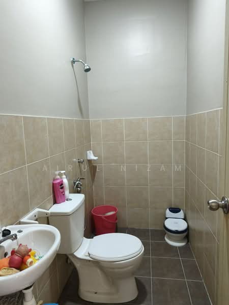 2.5-storey Terraced House for Sale in Taman Scientex Senai (Senai) - AIRUL NIZAM - Bathroom - PropertyGuru.com.my