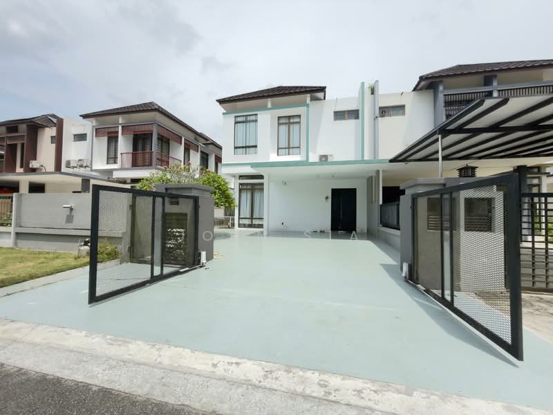 Cluster House for Sale in Setia Tropika (Johor Bahru) - John Sia - Exterior - PropertyGuru.com.my