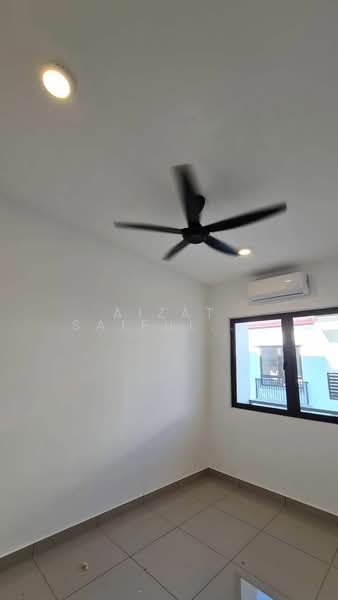 2-storey Terraced House for Sale in Setia Safiro (Cyberjaya) - Aizat Saifulrullah - Interior - PropertyGuru.com.my