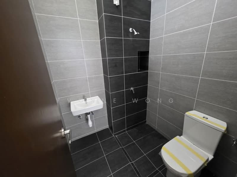 2-storey Terraced House for Sale in Johor Bahru (Johor) - Yvonne Wong - Bathroom - PropertyGuru.com.my