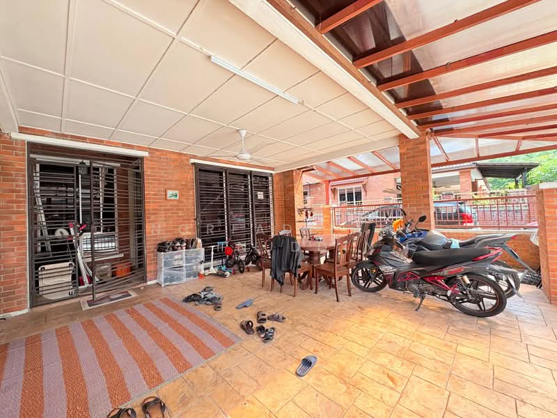 2-storey Terraced House for Sale in Alam Budiman (Shah Alam) - NORFADILAH ZAINUDDIN - Exterior - PropertyGuru.com.my
