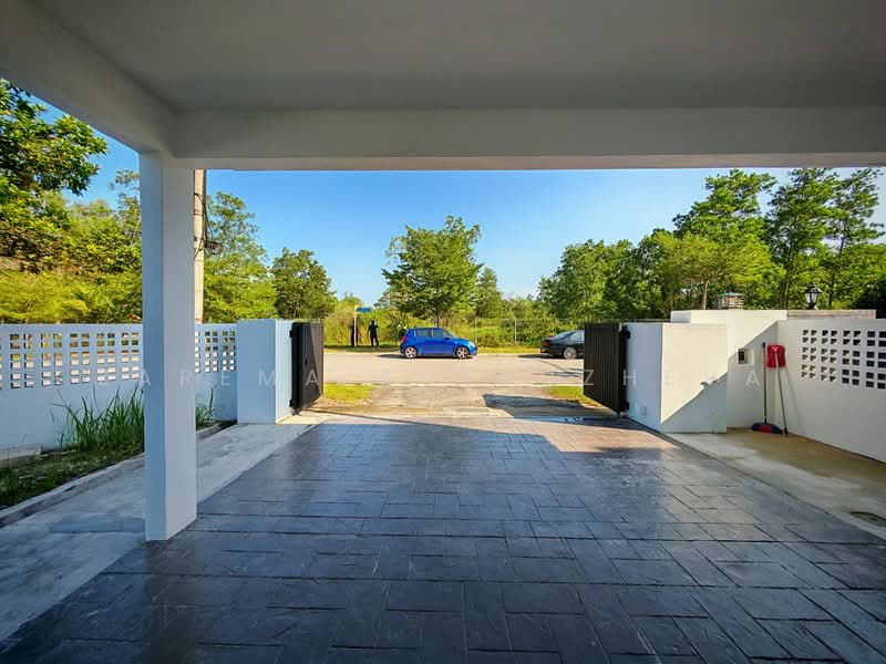 2-storey Terraced House for Sale in Rawang (Selangor) - Zarema Kulbuzheva - Exterior - PropertyGuru.com.my