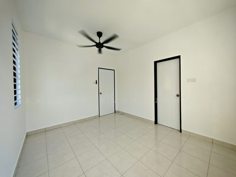 2-storey Terraced House for Sale in Rawang (Selangor) - Zarema Kulbuzheva - Interior - PropertyGuru.com.my