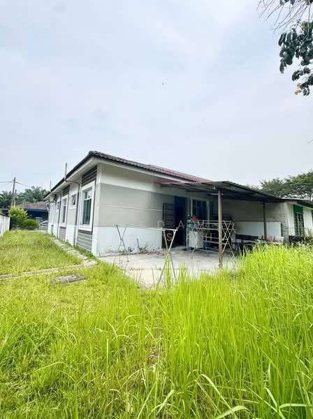 Semi-Detached House for Sale in Pontian (Johor) - Saedah Napisah - Exterior - PropertyGuru.com.my