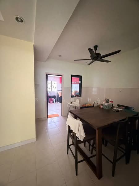 2-storey Terraced House for Sale in Puchong (Selangor) - Samantha Chooi - Dining Room - PropertyGuru.com.my