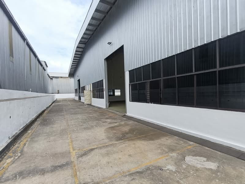 Kilang untuk Disewa di Kawasan Perindustrian Dewani (Johor Bahru) - Sky Tan - Exterior - PropertyGuru.com.my
