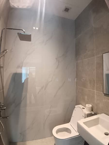 Bungalow for Sale in Leisure Farm (Gelang Patah) - Benson NEC - Bathroom - PropertyGuru.com.my