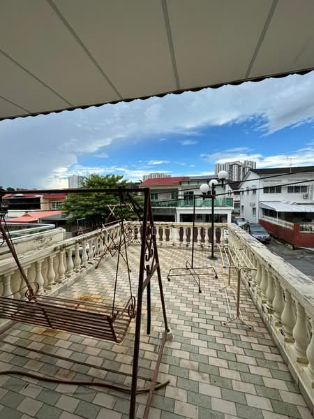 2-storey Terraced House for Sale in Jelutong (Penang) - Daniel Teoh - Balcony - PropertyGuru.com.my