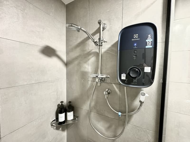 Service Residence for Rent at The Atrium - Zarema Kulbuzheva - Bathroom - PropertyGuru.com.my