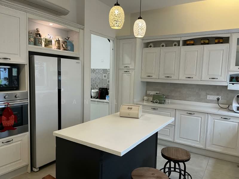 Ariza Seri Tanjung Pinang untuk Untuk Dijual - RM 2,850,000, Mac 2026 - Kitchen - PropertyGuru.com.my