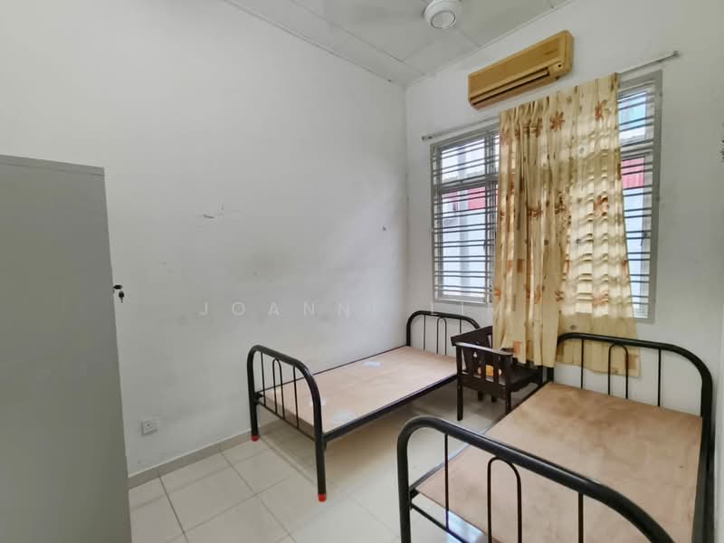 2-storey Terraced House for Sale in Taman Krubong Utama (Krubong) - Joanne Lim - Bedroom - PropertyGuru.com.my
