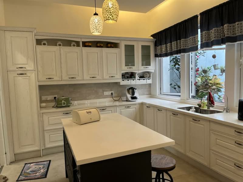 Ariza Seri Tanjung Pinang untuk Untuk Dijual - RM 2,850,000, Feb 2026 - Kitchen - PropertyGuru.com.my