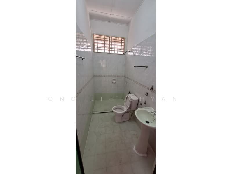Taman Bukit Indah untuk Untuk Dijual - RM 738,000, Feb 2026 - Bathroom - PropertyGuru.com.my