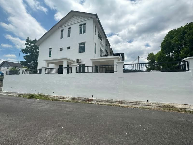 3-storey Terraced House for Sale in Taman Pulai Mutiara (Iskandar Puteri (Nusajaya)) - Claire Lai - Exterior - PropertyGuru.com.my