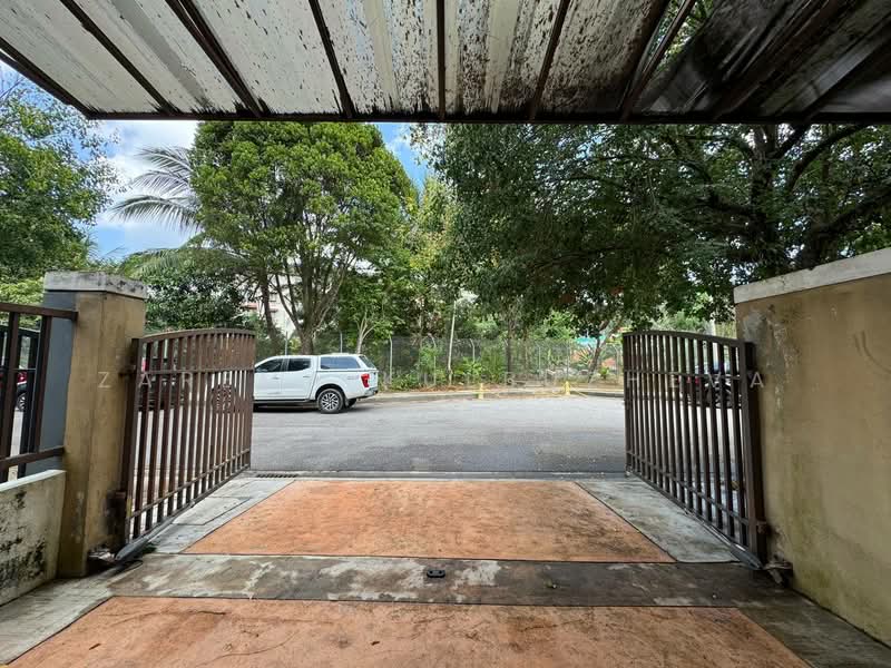 2-storey Terraced House for Sale in Sutera Damansara (Damansara Damai) - Zarema Kulbuzheva - Exterior - PropertyGuru.com.my