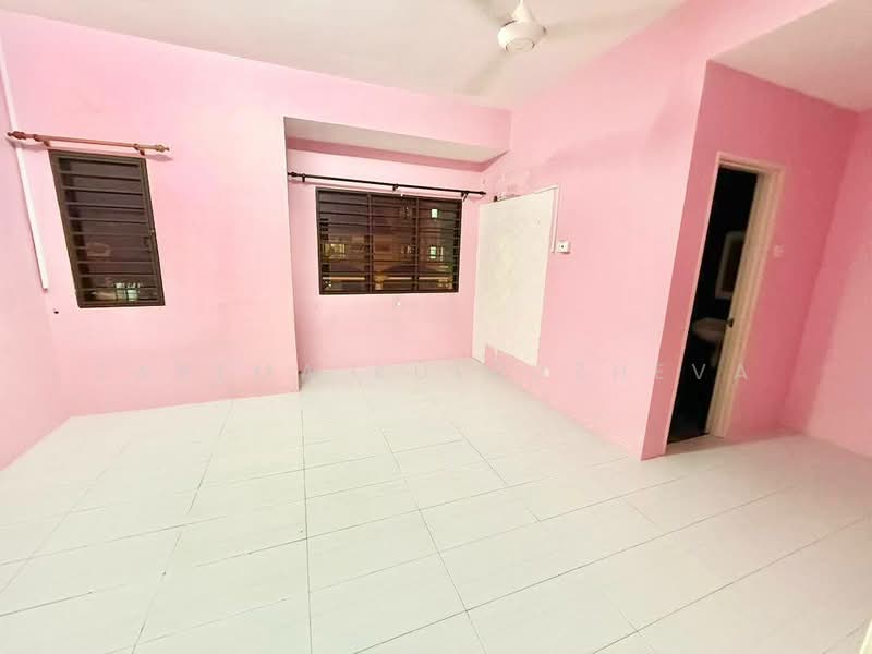 2-storey Terraced House for Sale in Kajang (Selangor) - Zarema Kulbuzheva - Interior - PropertyGuru.com.my