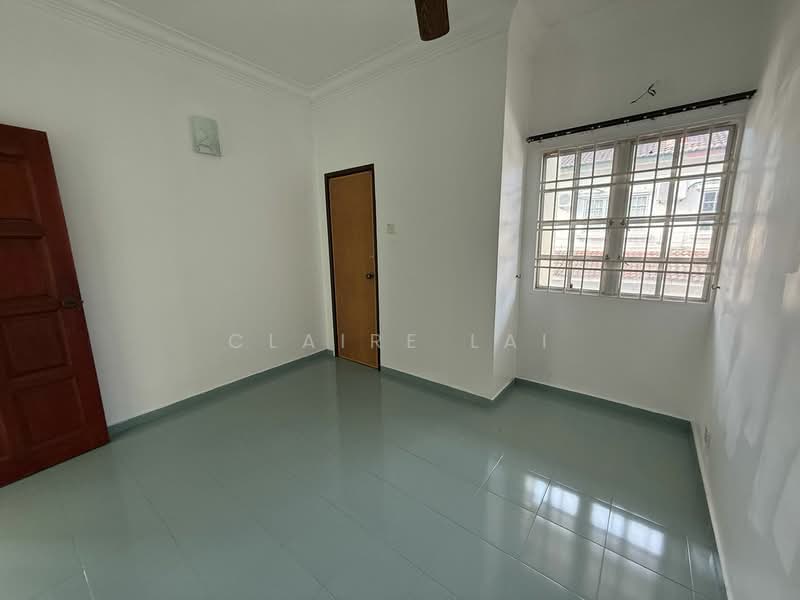 2-storey Terraced House for Sale in Bandar Putra (Kulai) - Claire Lai - Interior - PropertyGuru.com.my