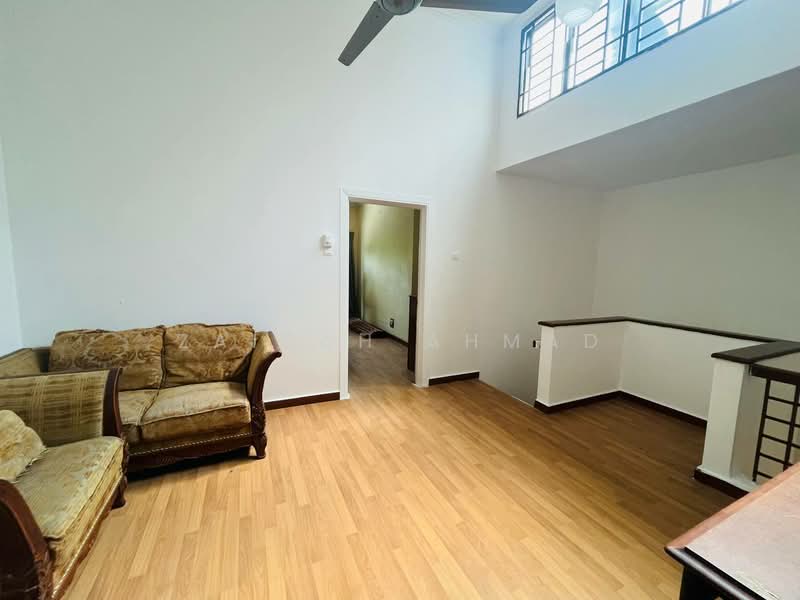 2-storey Terraced House for Sale in Putra Heights (Subang Jaya) - Zaidah Ahmad - Living Room - PropertyGuru.com.my