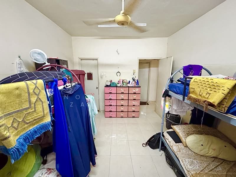 Condominium for Sale at Kristal Heights - NORFADILAH ZAINUDDIN - Bedroom - PropertyGuru.com.my