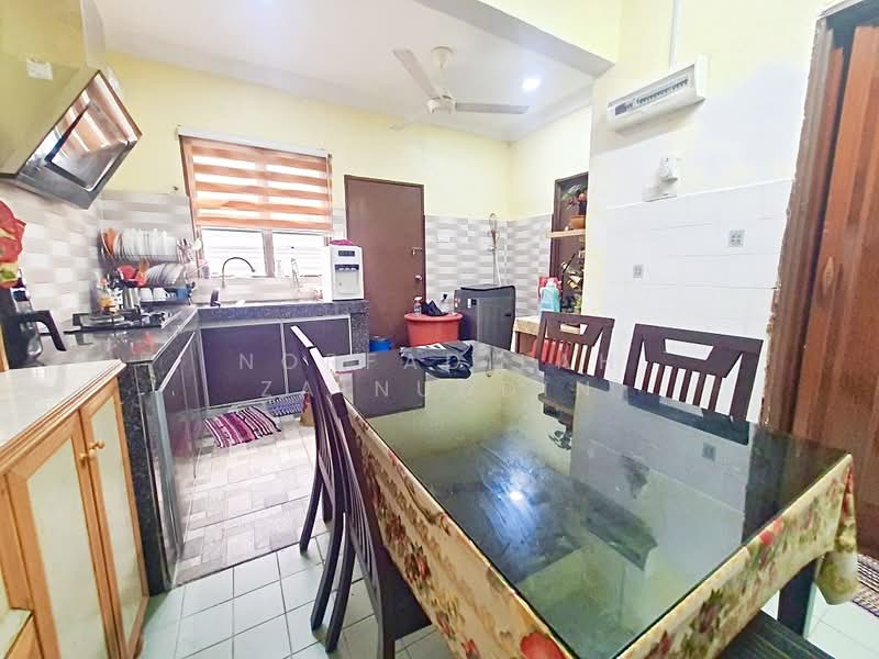 TAMAN SERI ANDALAS untuk Untuk Dijual - RM 445,000, Mac 2026 - Kitchen - PropertyGuru.com.my