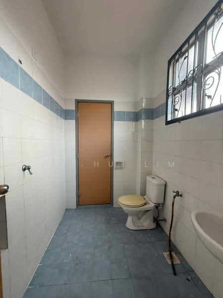 2-storey Terraced House for Sale in Taman Nusa Idaman (Iskandar Puteri (Nusajaya)) - Hui Hui Lim - Bathroom - PropertyGuru.com.my