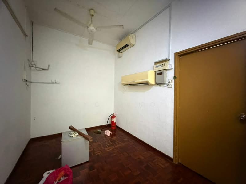 2-storey Terraced House for Sale in Taman Skudai Baru (Skudai) - YC Fung - Interior - PropertyGuru.com.my