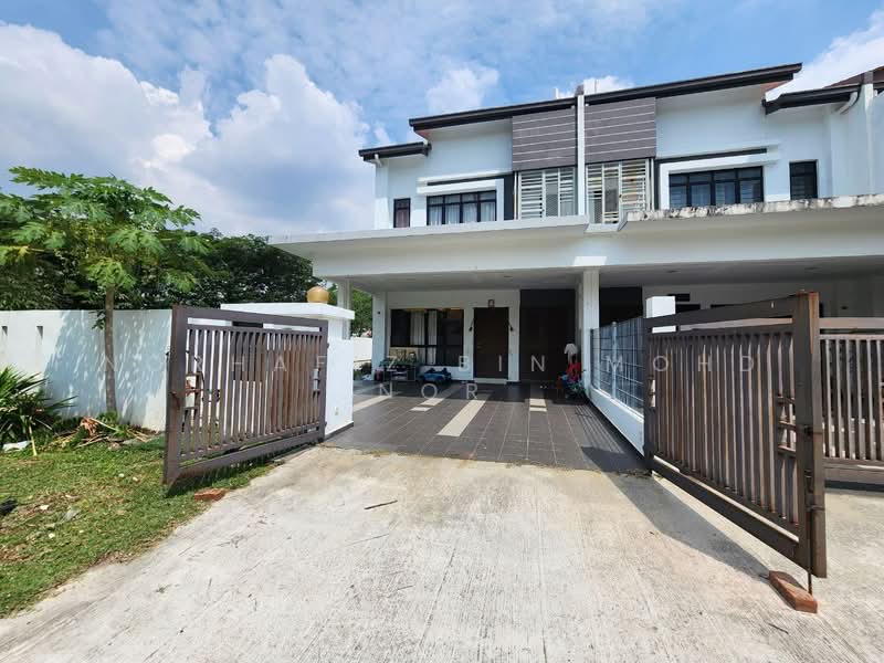 Rumah Teres 2 Tingkat untuk Dijual di Taman Setia Permai (Klang) - Norhafiz Bin Mohd Nor - Exterior - PropertyGuru.com.my
