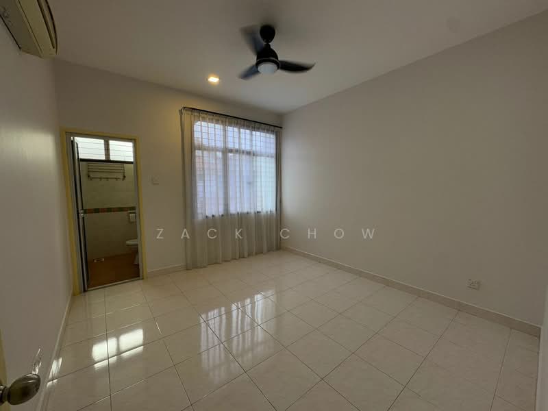 2-storey Terraced House for Sale in Taman Impian Emas (Skudai) - Zack Chow - Bathroom - PropertyGuru.com.my