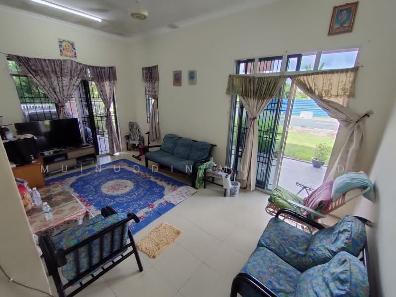 1-storey Terraced House for Sale in Hutan Melintang (Perak) - Muinuddin Muhamad - PropertyGuru.com.my