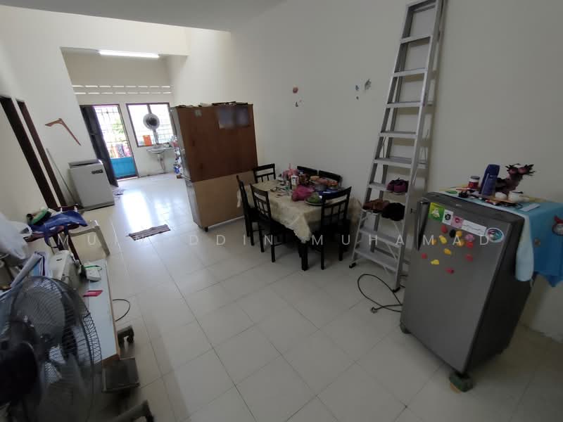 1-storey Terraced House for Sale in Hutan Melintang (Perak) - Muinuddin Muhamad - PropertyGuru.com.my