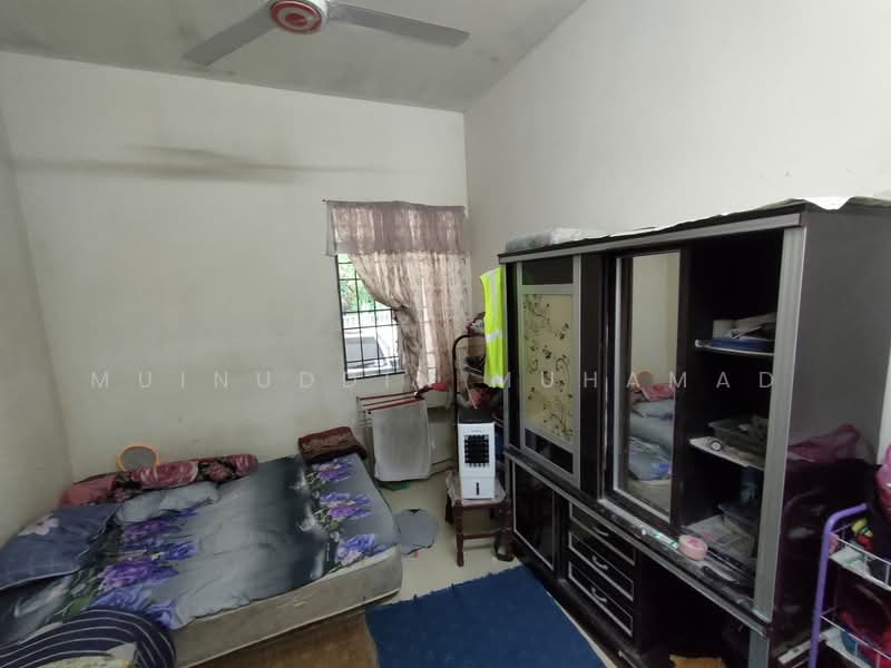1-storey Terraced House for Sale in Hutan Melintang (Perak) - Muinuddin Muhamad - PropertyGuru.com.my