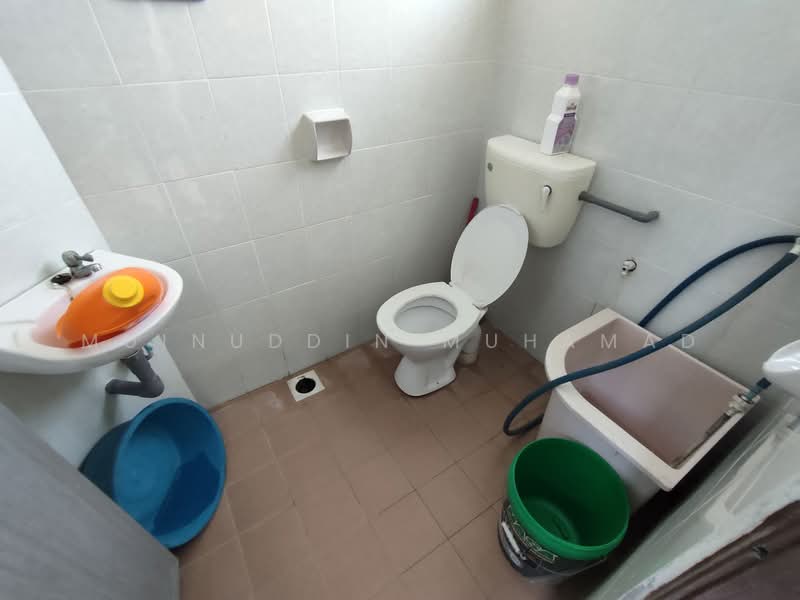 1-storey Terraced House for Sale in Hutan Melintang (Perak) - Muinuddin Muhamad - PropertyGuru.com.my
