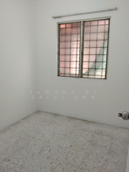 Pangsapuri untuk Dijual di Pangsapuri Sri Maya - Zawana BT Zaidi Ana - Interior - PropertyGuru.com.my