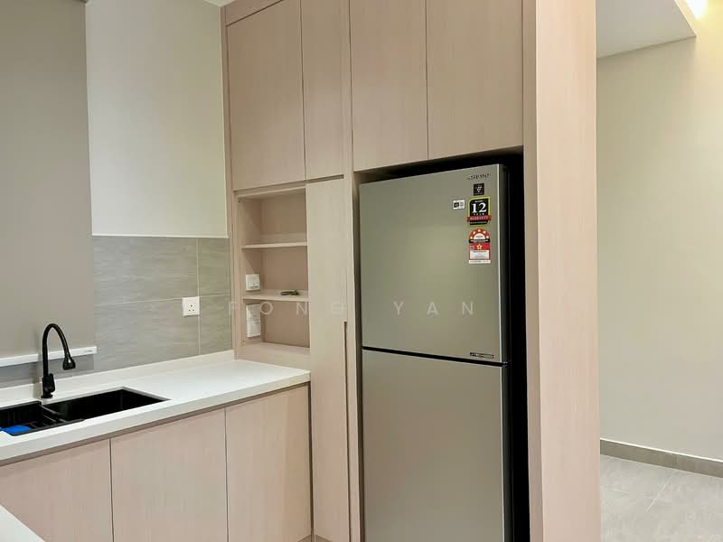 Service Residence for Rent at SUNSURIA FORUM SERVICED APARTMENT - Fong Yan - Kitchen - PropertyGuru.com.my