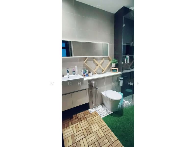 Service Residence for Sale at Setia Sky 88 - Michelle He - Bathroom - PropertyGuru.com.my