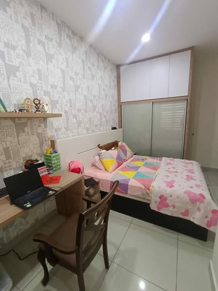 2-storey Terraced House for Sale in Bandar Seri Alam (Masai) - Daniel Yong - Bedroom - PropertyGuru.com.my