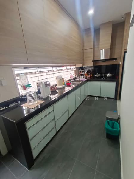 2-storey Terraced House for Sale in Bandar Seri Alam (Masai) - Daniel Yong - Kitchen - PropertyGuru.com.my