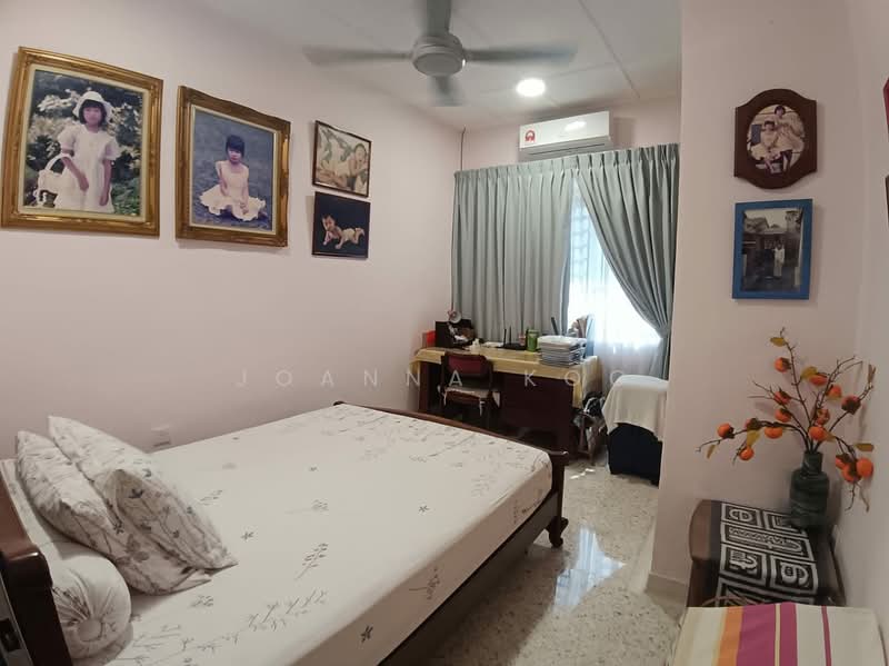 1-storey Terraced House for Sale in Permas Jaya (Johor Bahru) - Joanna Koo - Bedroom - PropertyGuru.com.my