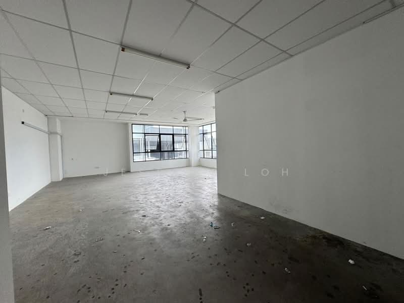 Factory for Rent in Ulu Tiram (Johor) - Jesrene Loh - Interior - PropertyGuru.com.my