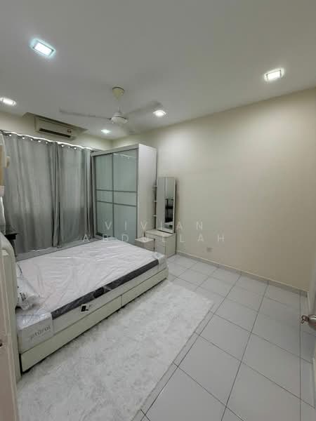 Service Residence for Sale at Jentayu Residensi @ Tampoi - Vivian Abdullah - Bedroom - PropertyGuru.com.my