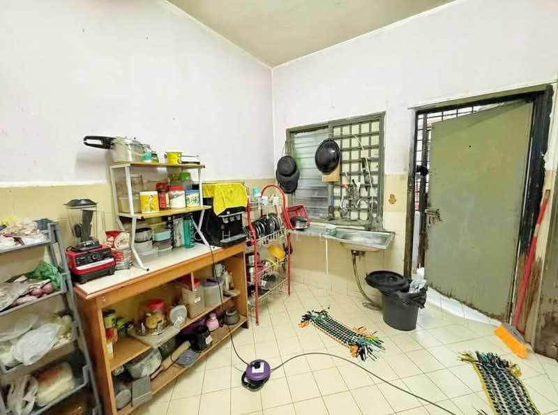 Taman Pasir Putih: Plot 9 (Phase A) untuk Untuk Dijual - RM 408,000, Mac 2026 - Kitchen - PropertyGuru.com.my