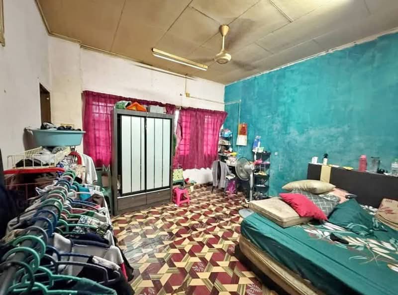 Taman Pasir Putih: Plot 9 (Phase A) untuk Untuk Dijual - RM 408,000, Mac 2026 - Bedroom - PropertyGuru.com.my