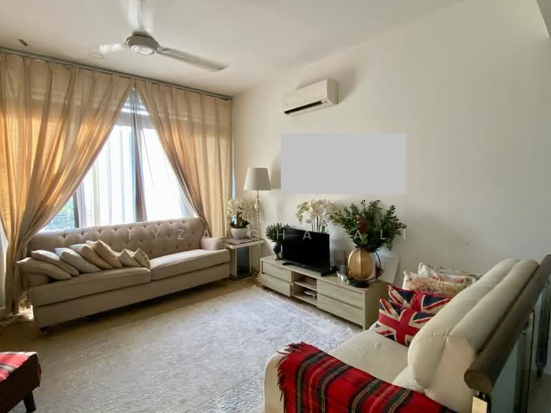 3-storey Terraced House for Sale in Cyberjaya (Selangor) - Fyza Ghazali - Living Room - PropertyGuru.com.my